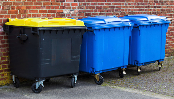 restaurant bin cleaning