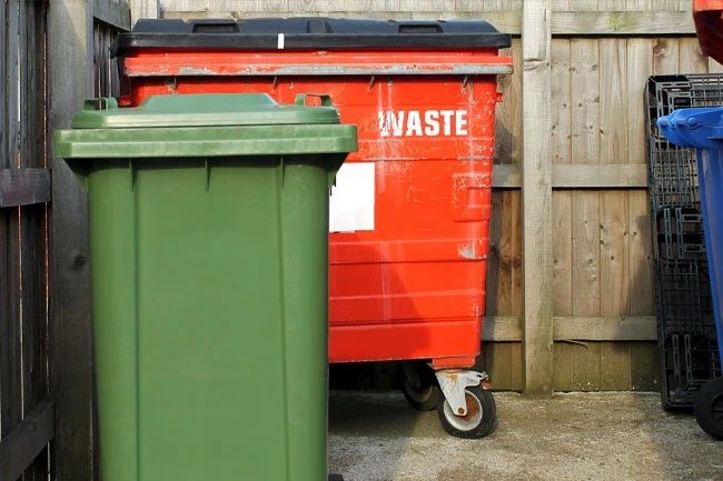 restaurant bin cleaning